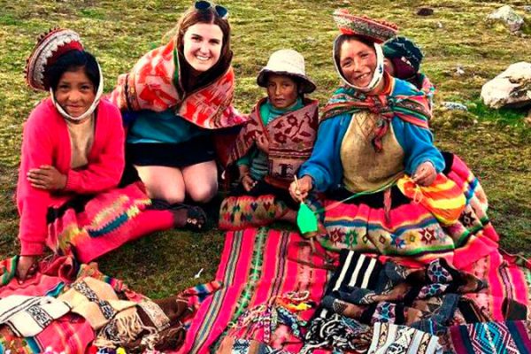 lares trek en cusco con mallky tours